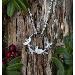 Lingonberry pendant