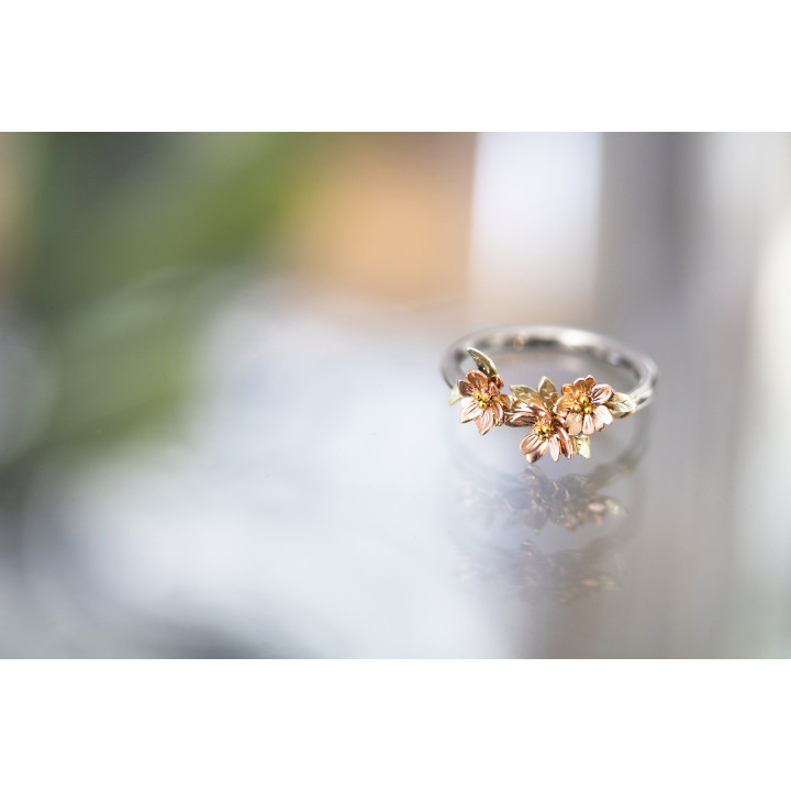 Forget Me Not ring handmade in four gold colours