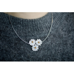 Daisy Pendant Necklace in 925 Silver with Citrine