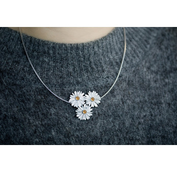 Daisy Necklace