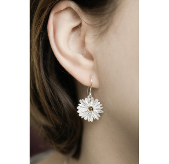 Daisy hanging earrings