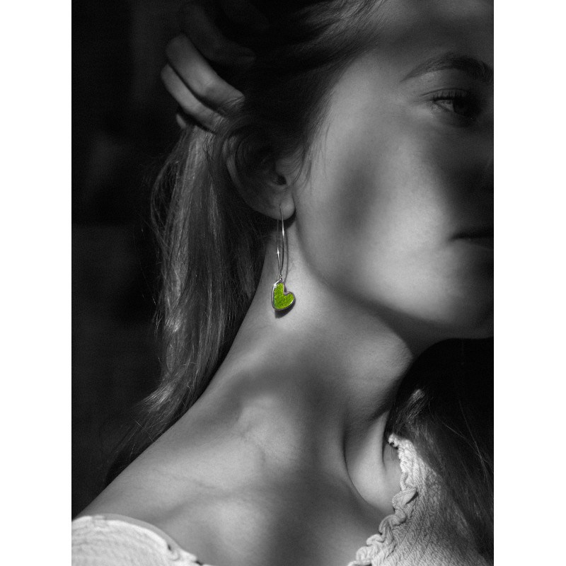 Heart enamelled earrings, lime