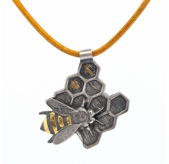 Bee Pendant – Hand-crafted 925 Silver with Gold Gilding | Finnish Jewellery